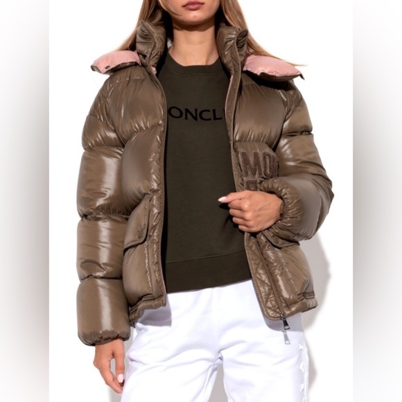 MONCLER Abbaye Quilted Down Puffer Jacket - Picture 1 of 11